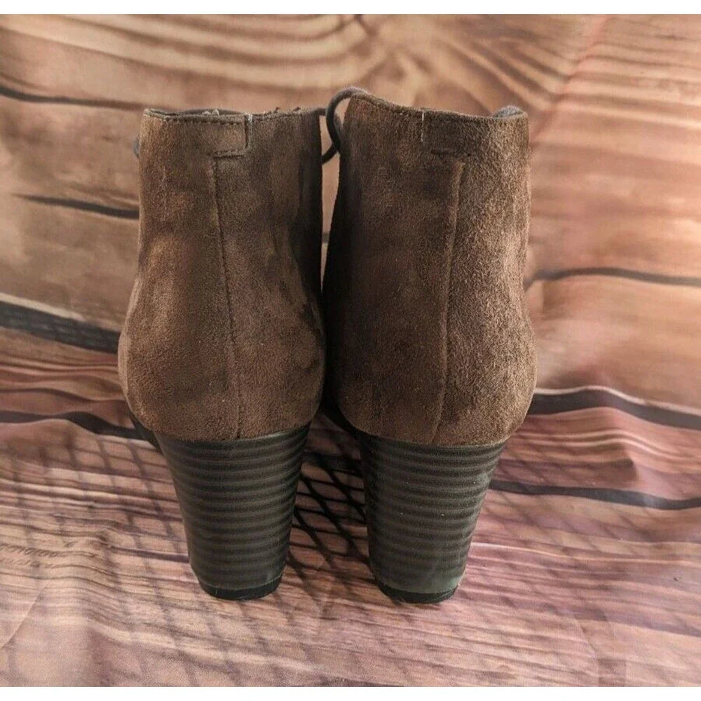 Clarks Brown Suede Wedge‎ Ankle Booties Sz 7.5 Boho Festival Hippie Prairie